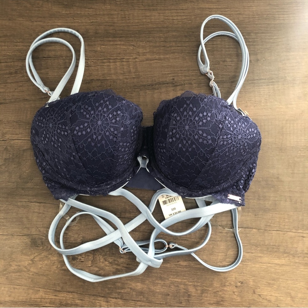 Victorias Secret limited Edition Stringy PINK Push-up Bra NWT 32D!